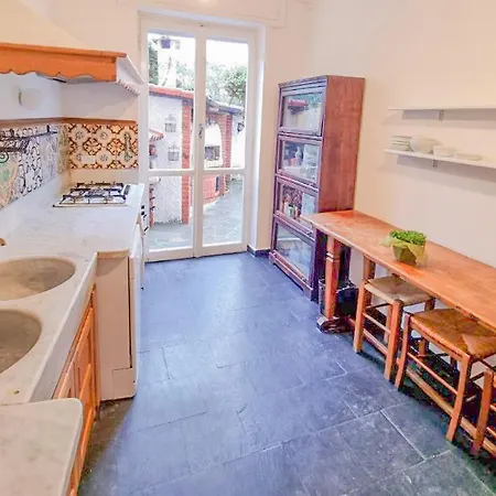 Villa L'uliveto Di Santa Con Piscina *