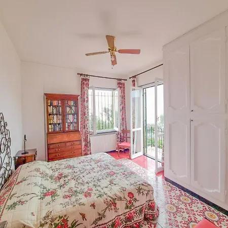 Villa L'uliveto Di Santa Con Piscina *